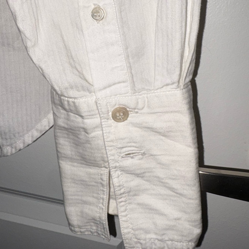 White Stag Ladies White Button-Down Shirt - Picture 4 of 4